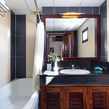 The Summer Hotel Nha Trang Exterior photo